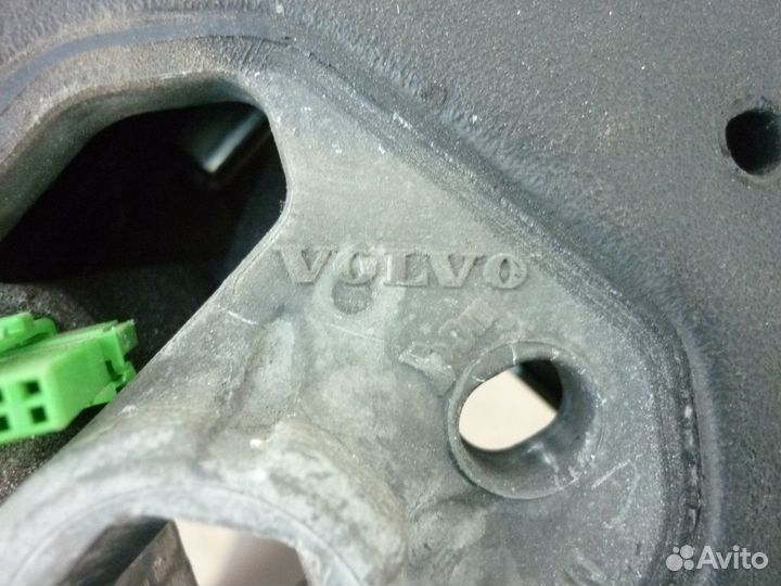 Рулевое колесо руль Volvo XC70