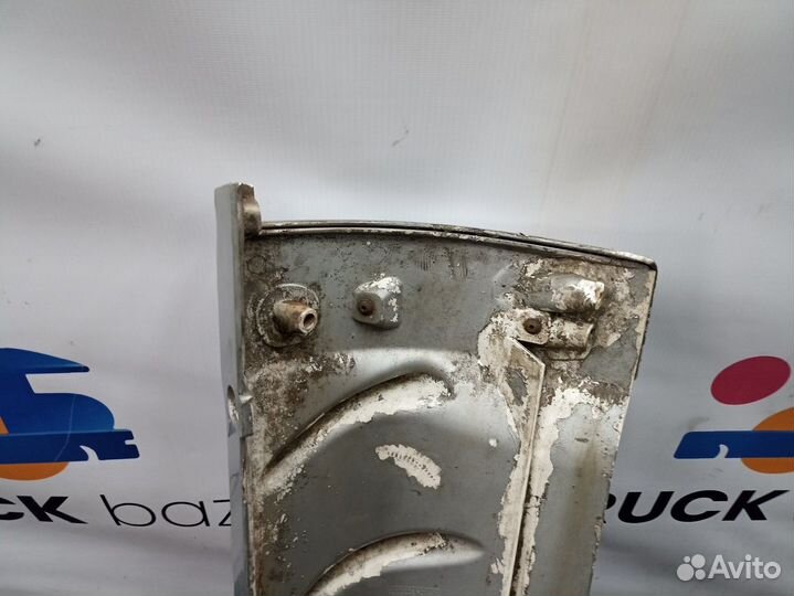 81624100092 Дефлектор кабины левый Man TGA