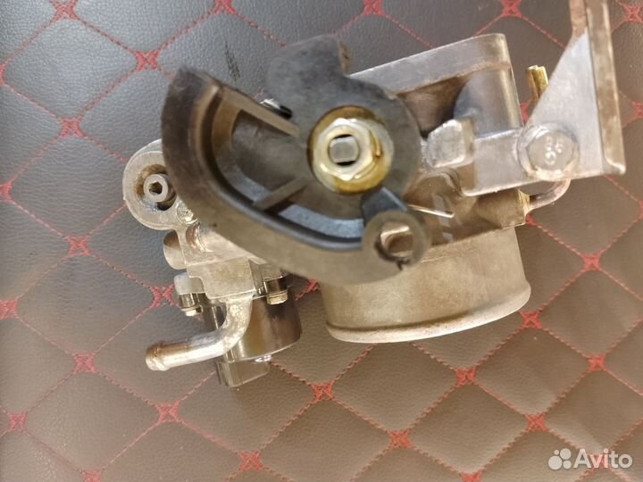 Дросельна заслонка