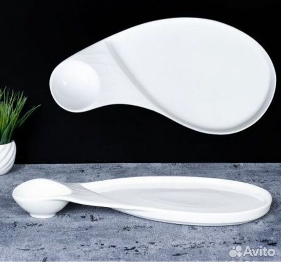 Блюдо с соусником