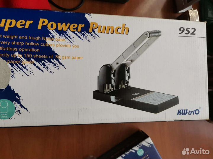 Дырокол KW-trio 952