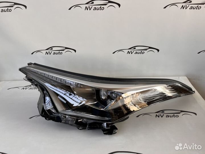 Toyota C-HR фара передняя левая ксенон 16-19