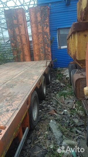 Полуприцеп трал (тяжеловоз) Тверьстроймаш 993930, 2011