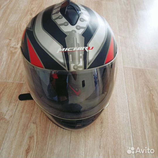 Мотоциклетный шлем