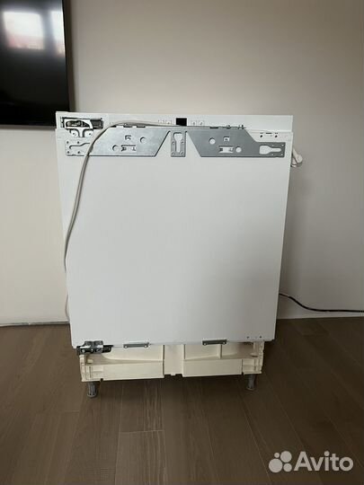 Холодильник liebherr новый