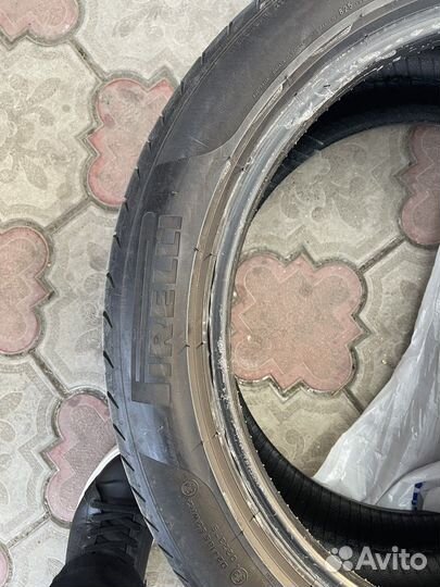 Pirelli P Zero 275/40 R19