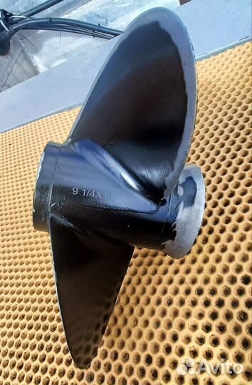 Продаются два винта на suzuki df 9,9-20