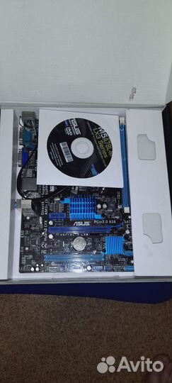 Материнская плата