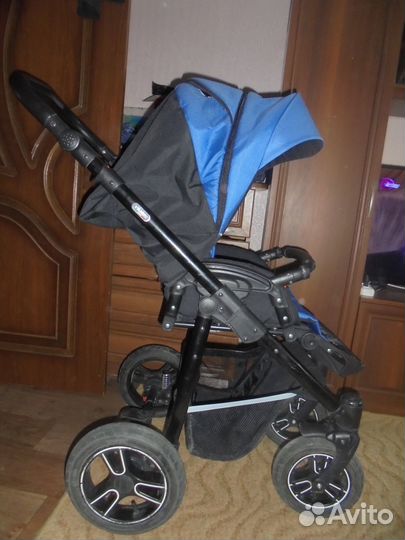 Коляска производство Италия