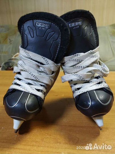 Коньки хоккейные CCM