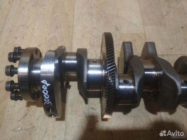 Коленвал Volvo