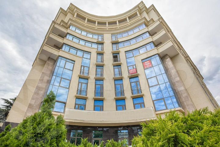 3-к. апартаменты, 100 м², 2/9 эт.