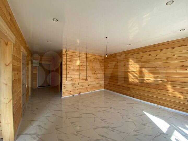 Дом 135 м² на участке 6,2 сот.