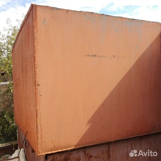 Бак для воды металлический