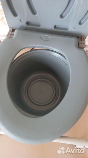 Санитарный стул туалет