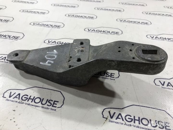 Кронштейн двигателя Audi S8 D2 4D 4.2 2000