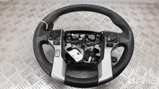 Рулевое колесо toyota highlander XU50 (5MF12JZ01)