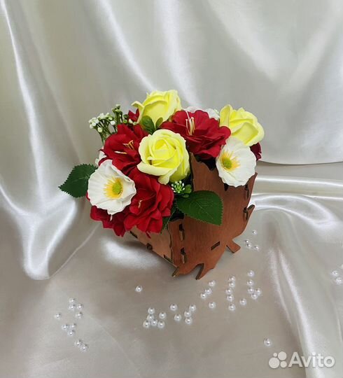 Корзинка с цветами