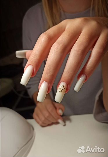 Маникюр, наращивание