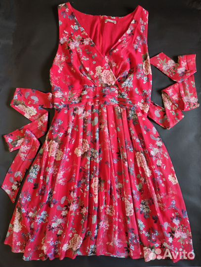 Коктейльное платье orsay 44