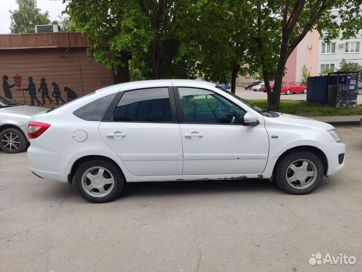 LADA Granta 1.6 AMT, 2015, 140 000 км