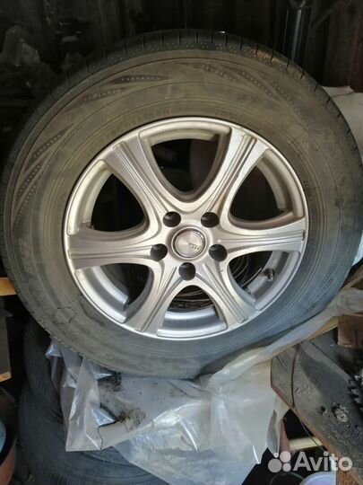 Tempra SnowGripper I 215/65 R16 19B