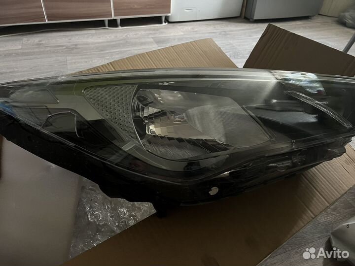 Фара правая для hyundai solaris 2