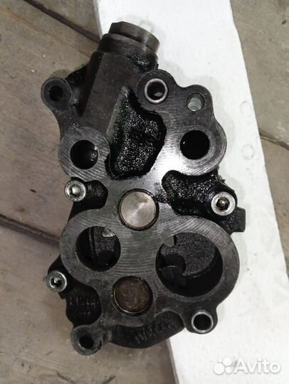 Масляный насос курсор10