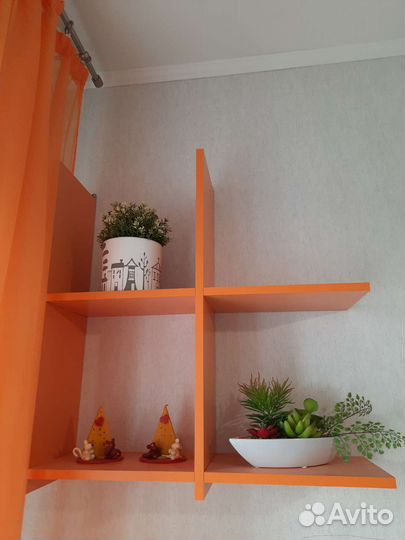 Полка настенная