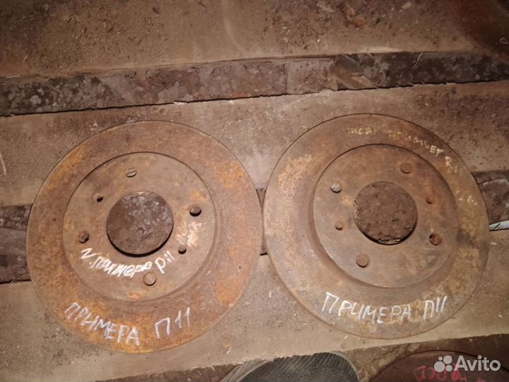 Диск тормозной передний Nissan Primera 11