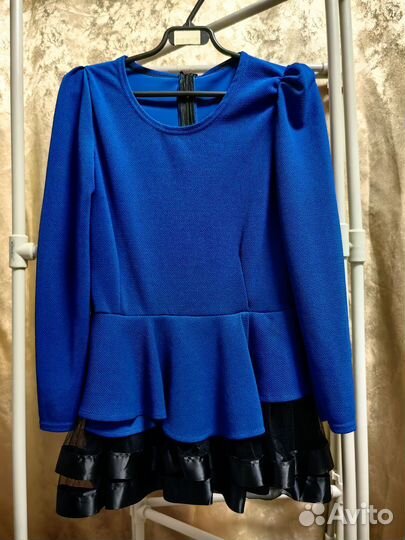 Кофта с баской s