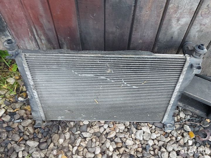 Радиатор охлаждения Форд Фьюжн