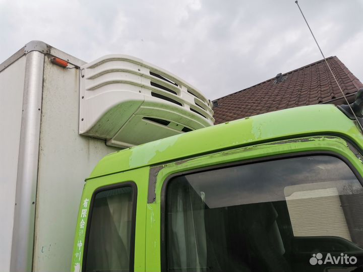 Isuzu Forward (F-Series), 2002