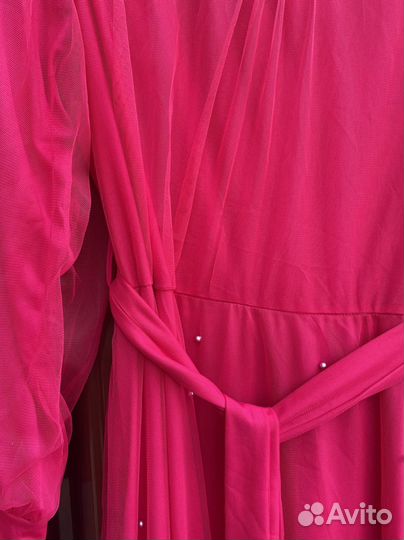 Платье малиновое 48 размер с бусинами