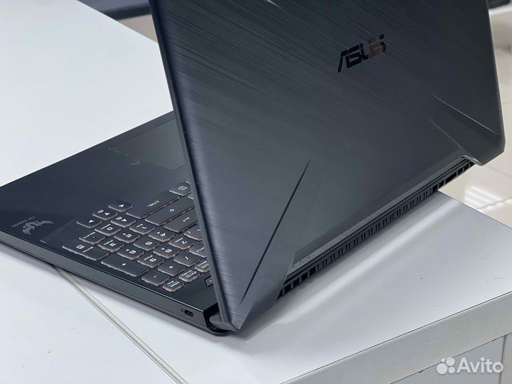 Игровой ноутбук Asus TUF gaming 15