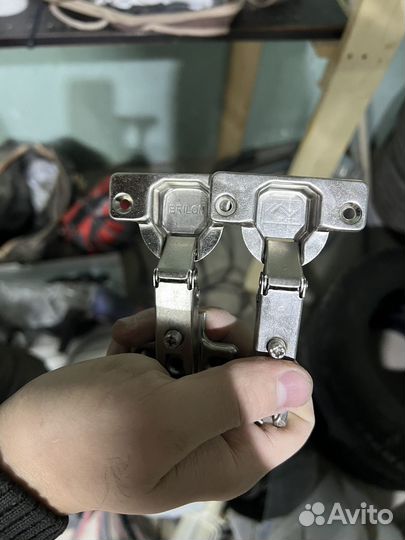 Дверные петли