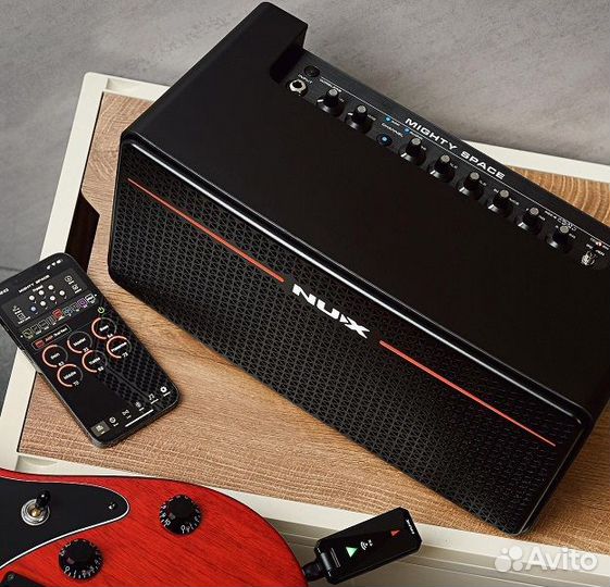 Комбоусилитель Nux Mighty Space для электрогитары