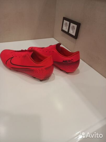 Бутсы nike 41 размер