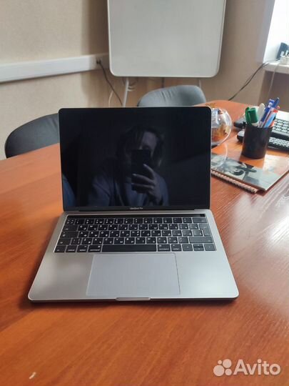 Apple macbook pro 13 2017