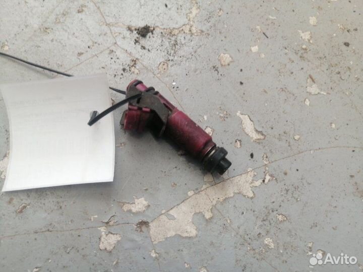 Форсунка топливная Mazda 3 BK Z6 2003