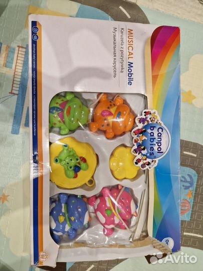 Музыкальный мобиль на кроватку