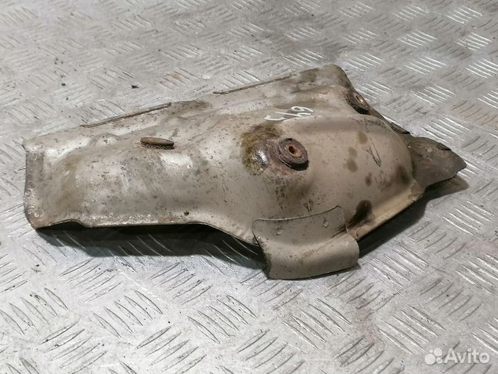 Экран тепловой Infiniti G 2007-2014