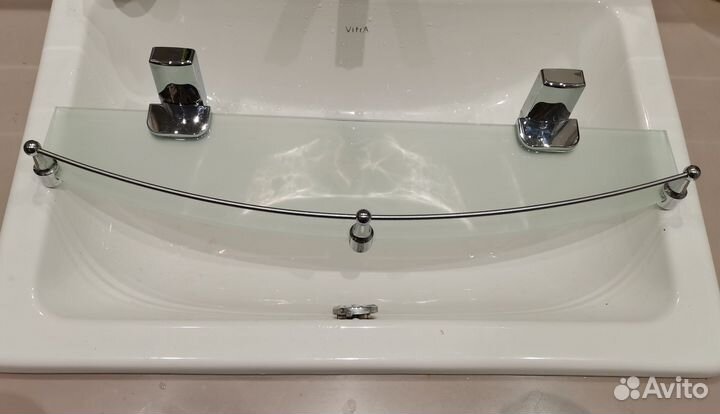 Полка в ванную стеклянная