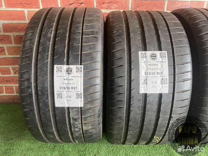 Michelin Pilot Sport 4 S 275/35 R21 и 315/30 R21 103Y