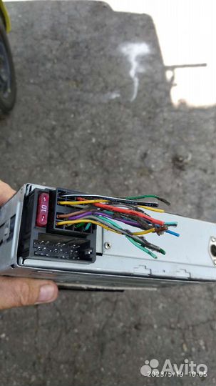 Автомагнитола