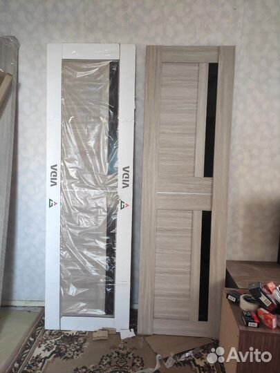 Двери межкомнатные с коробкой новые