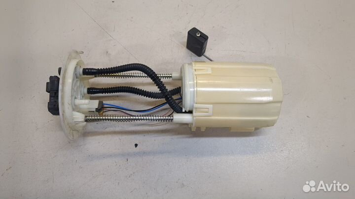 Насос топливный электрический Lexus GX, 2003