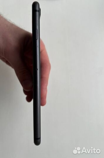 iPhone 8 Plus, 64 ГБ