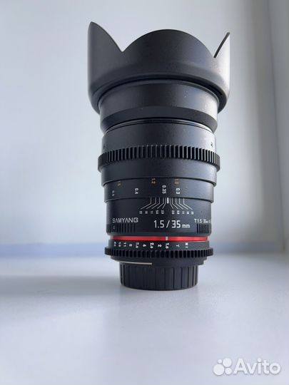 Объектив Samayang 35mm 1.5T cine для nikon F