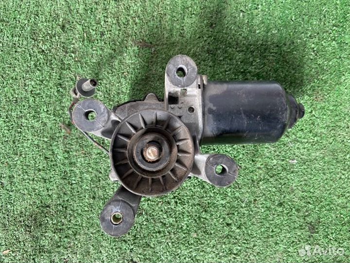 Мотор дворников Mazda Demio DW3W B3 1999